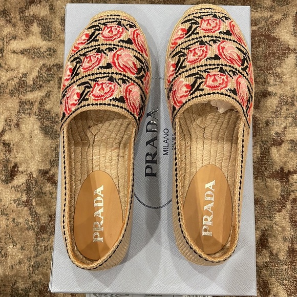 Authentic Prada Floral Embroidered Espadrilles - Picture 12 of 13